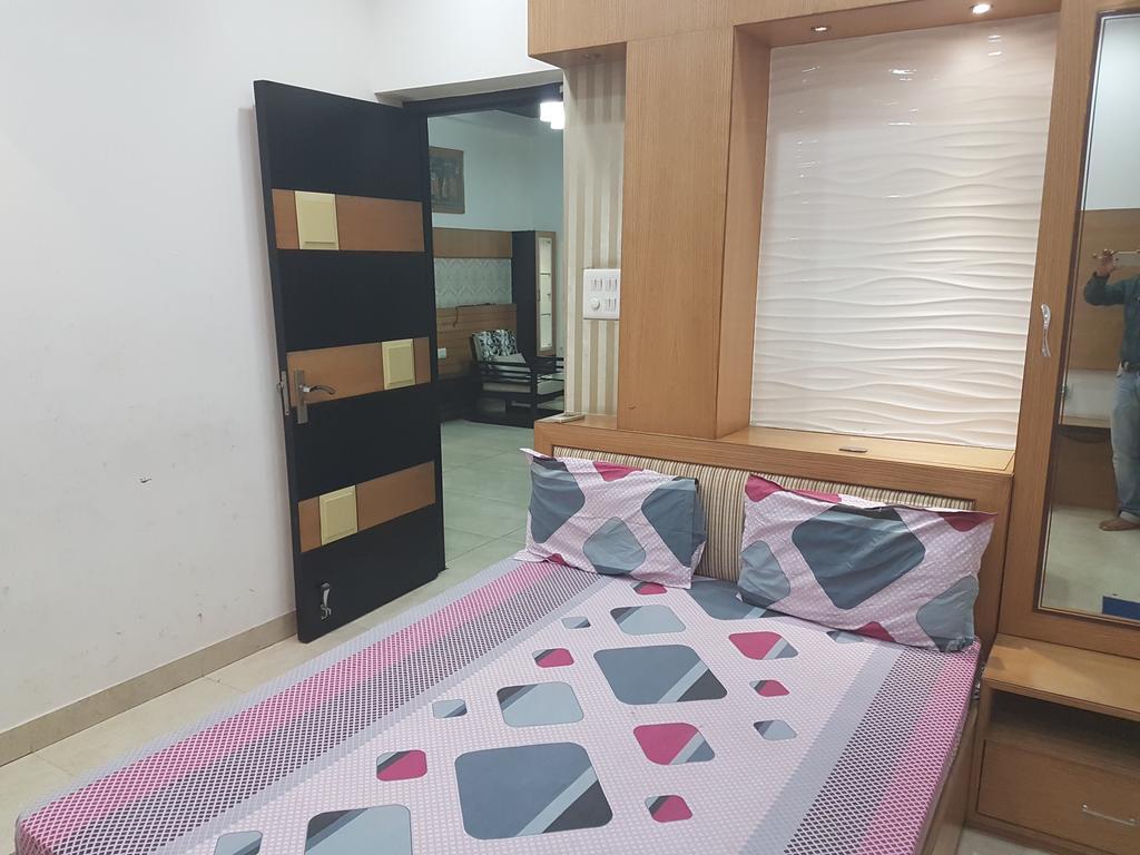 Luxury Inn New Delhi Luaran gambar